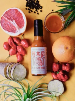 Yun Hai Taiwanese Pantry Empress Ghost Pepper Maqaw Hot Sauce 鬼椒馬告辣醬 Hot
