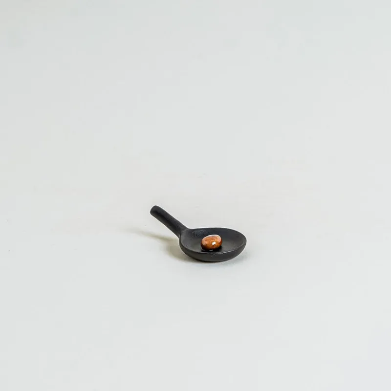 Mogutable Selects Frying Pan Hambagu Chopstick Rest Clearance