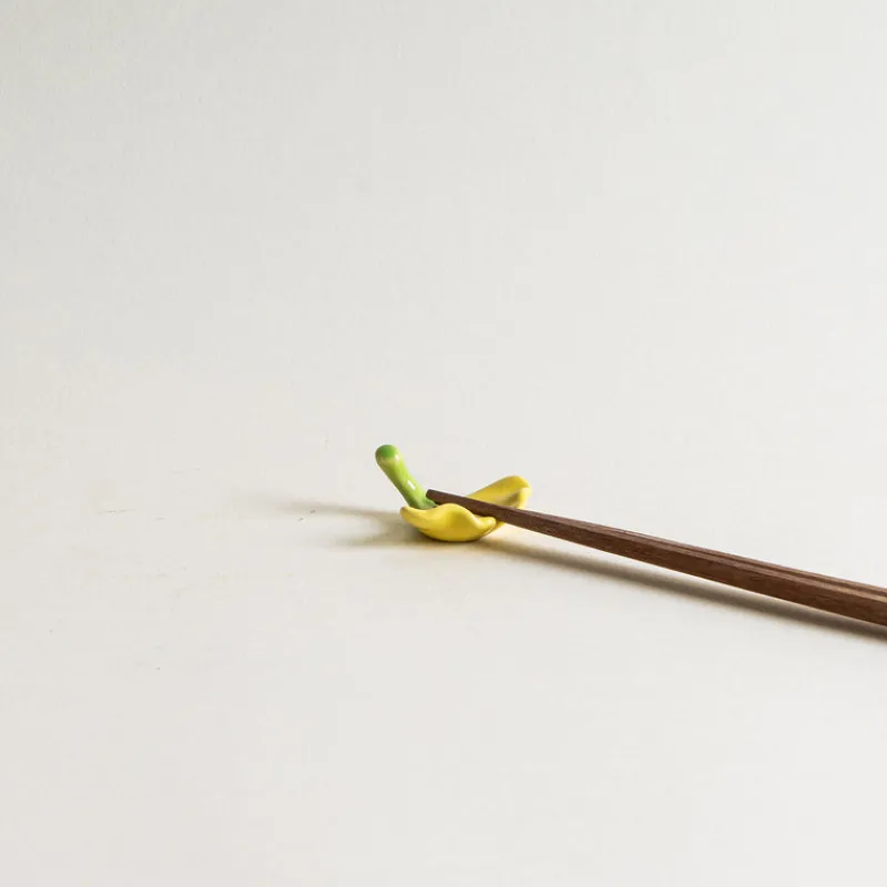 Mogutable Selects Ginkgo Yellow Leaf Chopstick Rest Fashion