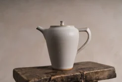 OKAUEYAKUMO Handmade Teapot in #85 White - Style A Discount