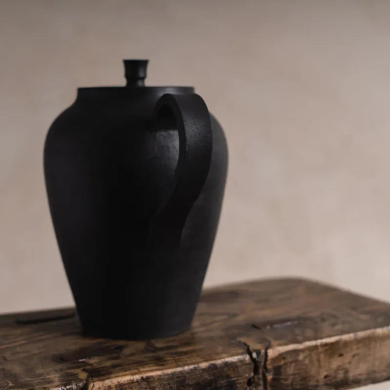 OKAUEYAKUMO Handmade Teapot in Charcoal Outlet