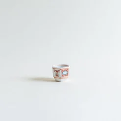 Mogutable Selects Hand-Painted Ceramic Mini Sake Cup Online
