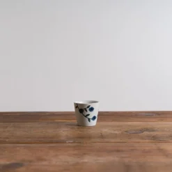 Yeogi-Damki Hand-Painted Mini Cup Hot