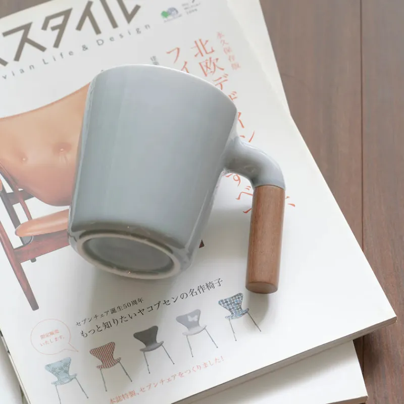 HMM Mugr Cloud in Walnut Hot