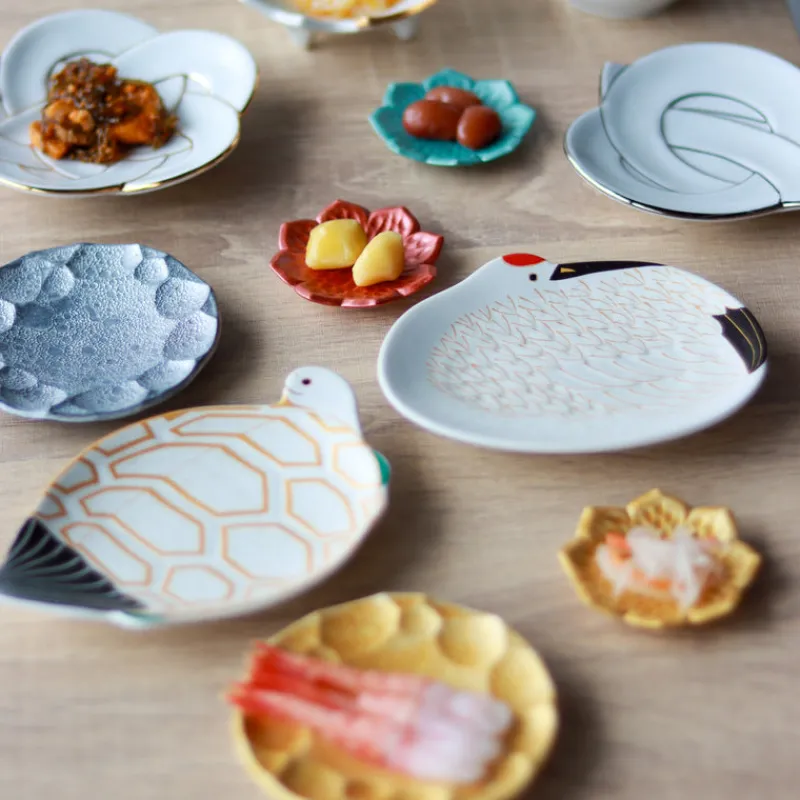 Kouraku Kiln Lucky Charm Sea Bream Plate Discount