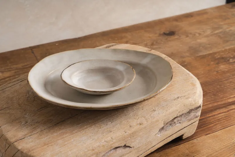 Sheng Ceramic Oval Deep Plate in White Brushed Best