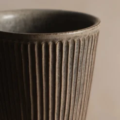 Zhitaofang's/製陶方式 Pleated Footed Cup in Blue-Gray Discount