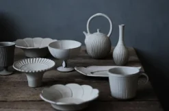 Zhitaofang's/製陶方式 Pleated Mug in White New