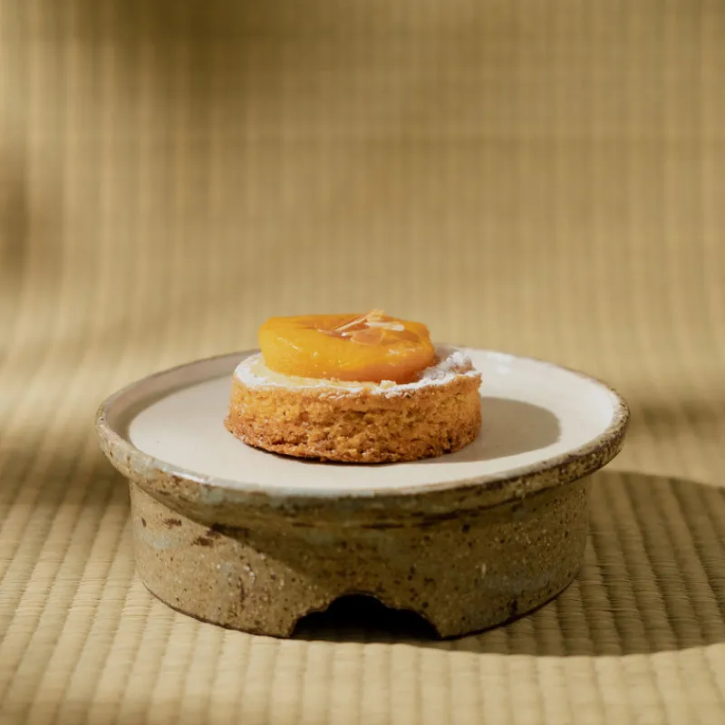 Jang Hun Seong 6.5" Round Stand Hot