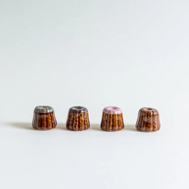 Mogutable Selects Strawberry Canelé Chopstick Rest Clearance
