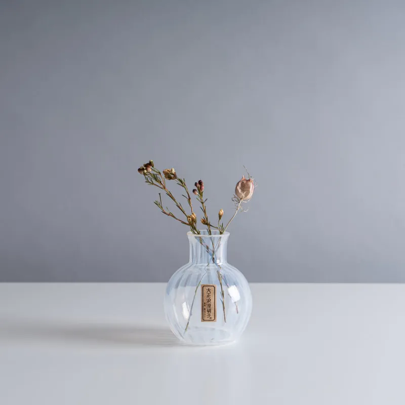 Hirota Glass Taisho Roman Vase in Stripe Sale