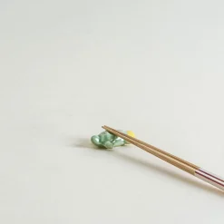 Mogutable Selects Turtle Chopstick Rest in Light Green Best