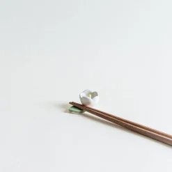 Mogutable Selects White Camellia Chopstick Rest Outlet
