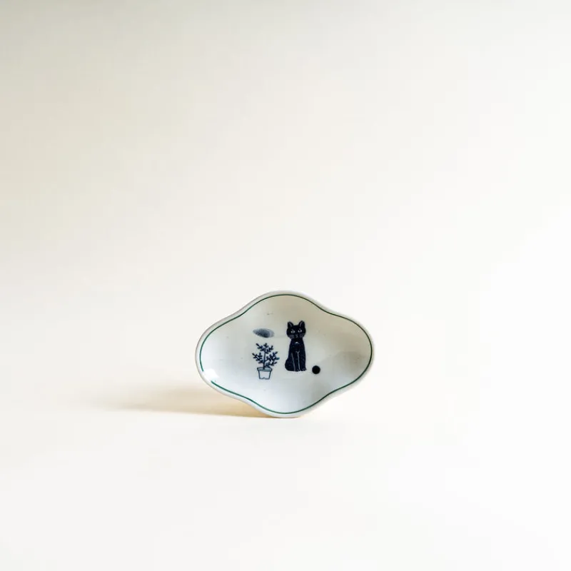 Yeogi-Damki Hand-Painted Cloud Plate Clearance