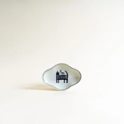 Yeogi-Damki Hand-Painted Cloud Plate Clearance